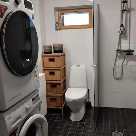 Modern Flat With Sauna, 20min To Helsinki By Train Appartement Kauniainen